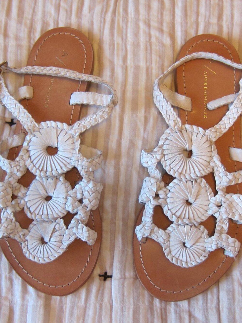 A/ANTHROPOLOGIE White Woven Leather Hurache Boho Beach Wedding Sandals NEW INDIA
